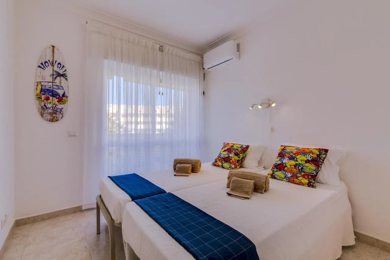 Ribas - Cozy 2 Bedroom Apartment - 빌라모라 0*,  포르투갈